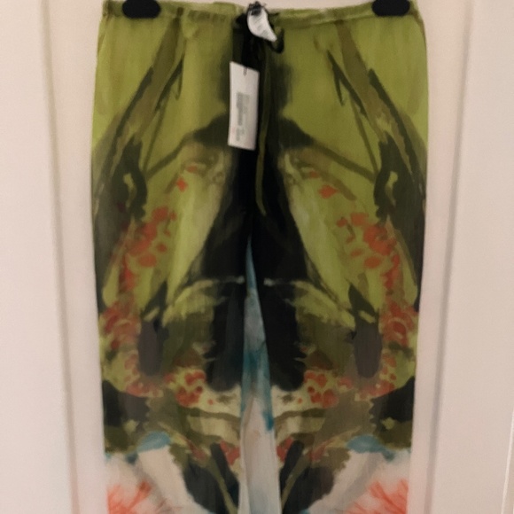 NEW SHAN SWIM TOP - Picture 13 of 14